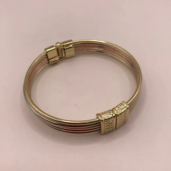 Premier Designs Tri-Colored Hinged Bangle Bracelet - Picture 3 of 6